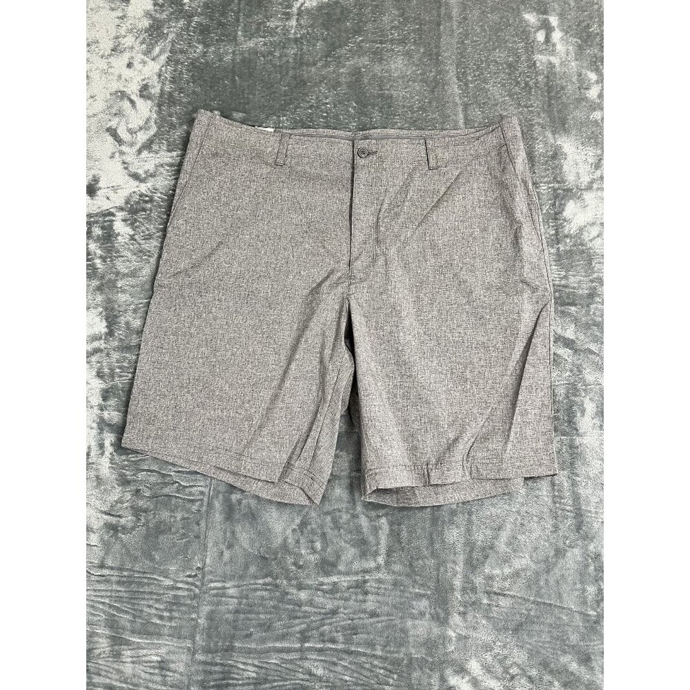 PGA Tour Active Waistband Mens Golf Shorts Gray Size 42 Stretch Lightweight NWT